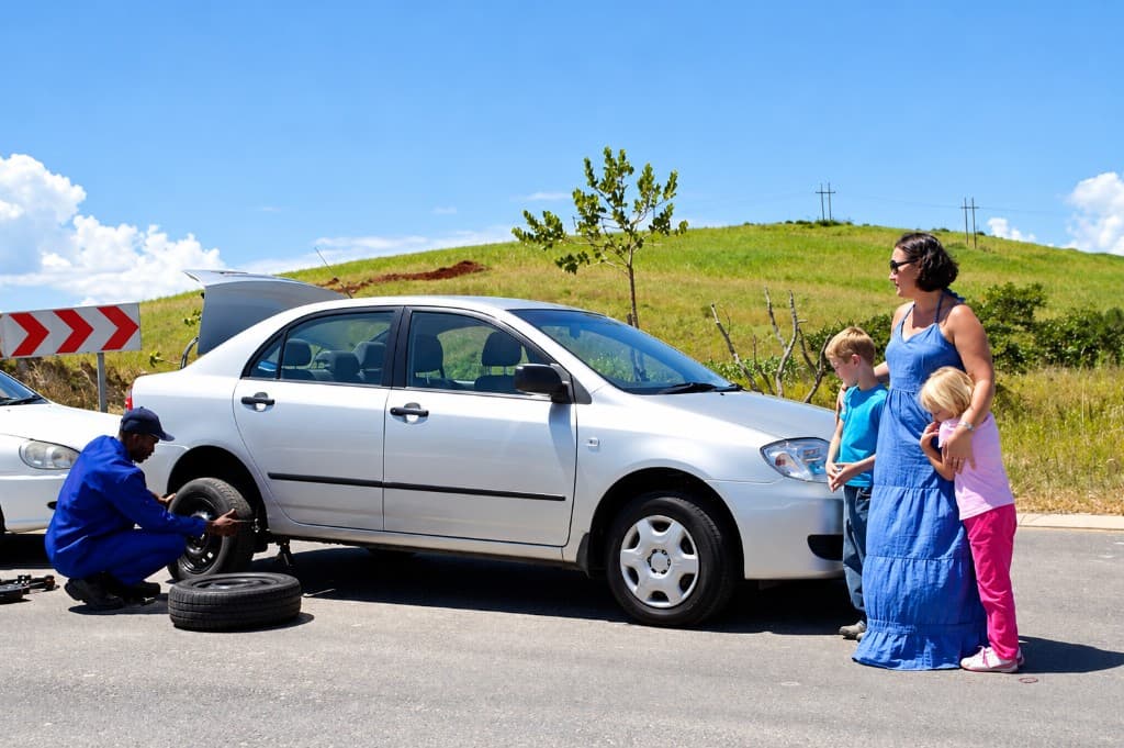 Roadside Assistance — Off-Rim Tire Replacement on a West Country vehicle